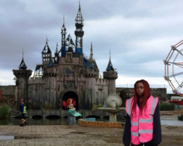 Ο Μπάνκσι έχει τη δική του σκοτεινή Ντίσνεϋλαντ όπου η Σταχτοπούτα είναι νεκρή(Photos) - Media