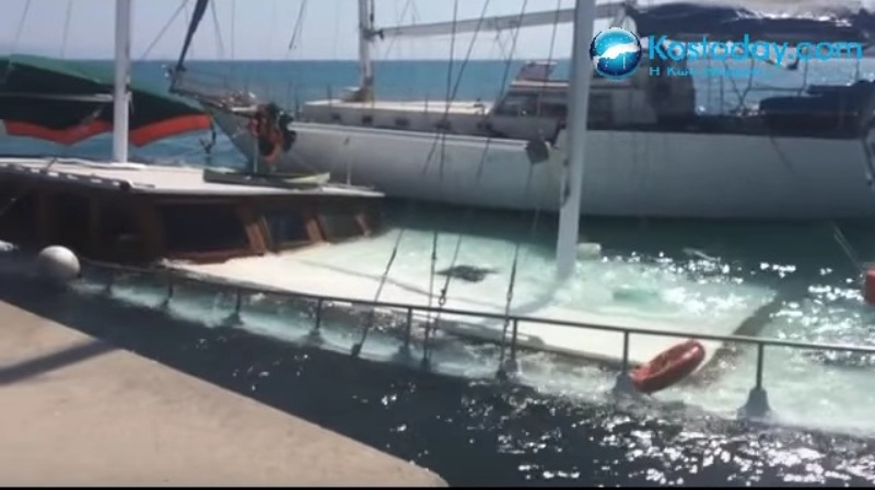 Βούλιαξε τουρκικό δουλεμπορικό στην Πολεμική Σκάλα της Κω (Video) - Media