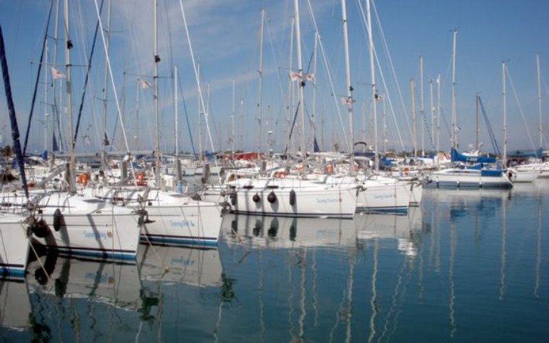 ΣΙΤΕΣΑΠ: Η αύξηση ΦΠΑ στις ναυλώσεις σκαφών πλήττει τον θαλάσσιο τουρισμό - Media
