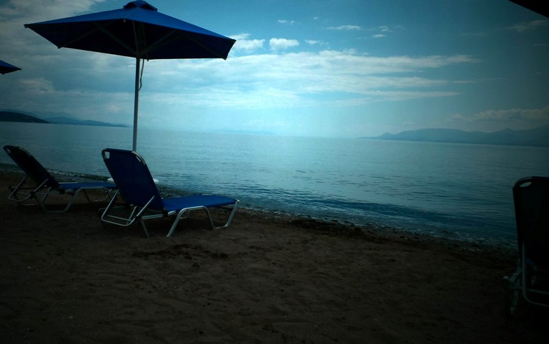 Το καλοκαίρι «επιμένει» - Στους 33 βαθμούς η θερμοκρασία - Media
