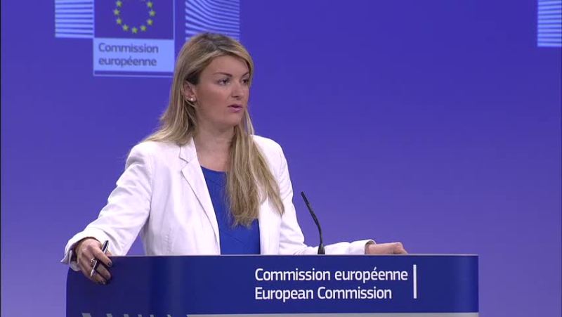 Η Κομισιόν σχολιάζει για το «κραχ» στο Χρηματιστήριο και το ΑΕΠ - Media