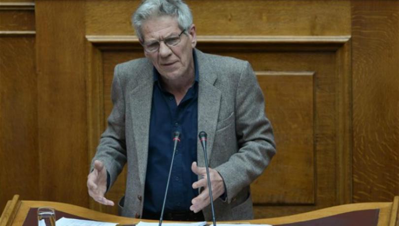 Τα Νέα: Φωτογραφική διάταξη εξαιρεί από περικοπές στη σύνταξη τον Μπαλαούρα - Media