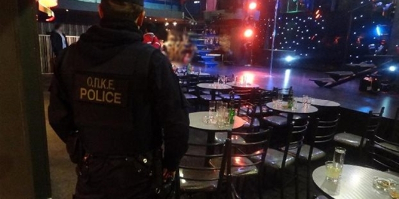 Αττική: Έφοδοι της Οικονομικής Αστυνομίας σε «πιάτσες» διασκέδασης και ιατρεία - Media