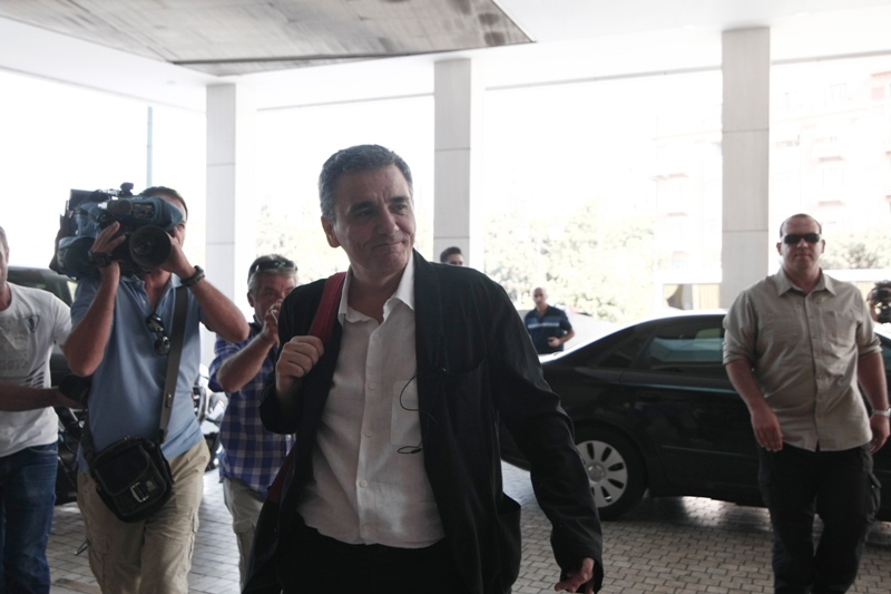 Τσακαλώτος: Ο χώρος μας έπαθε ήττα και δεν πρέπει να το κρύβουμε - Media