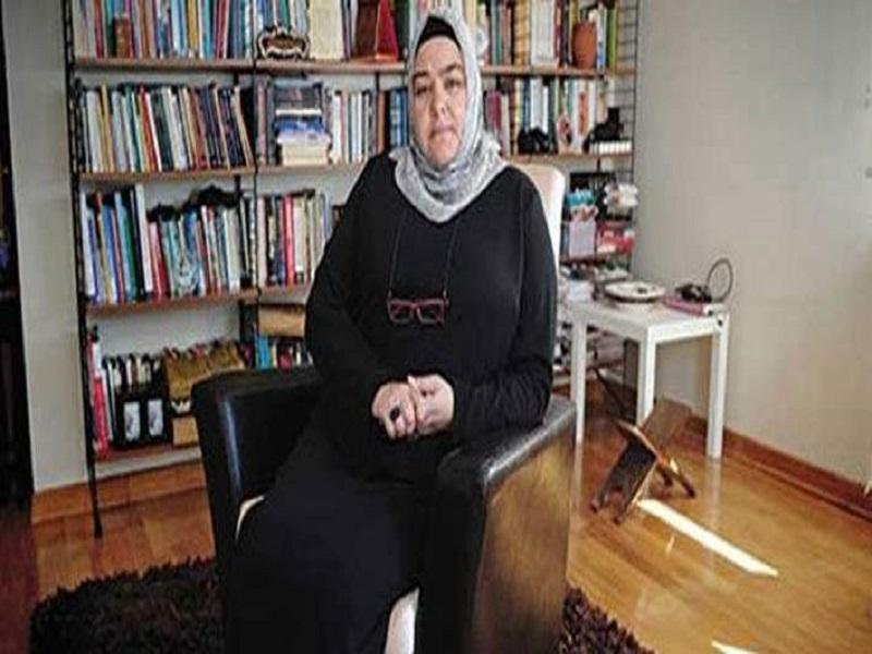 Σάλος στην Τουρκία για την υπουργό με την ισλαμική μαντίλα (Photos) - Media