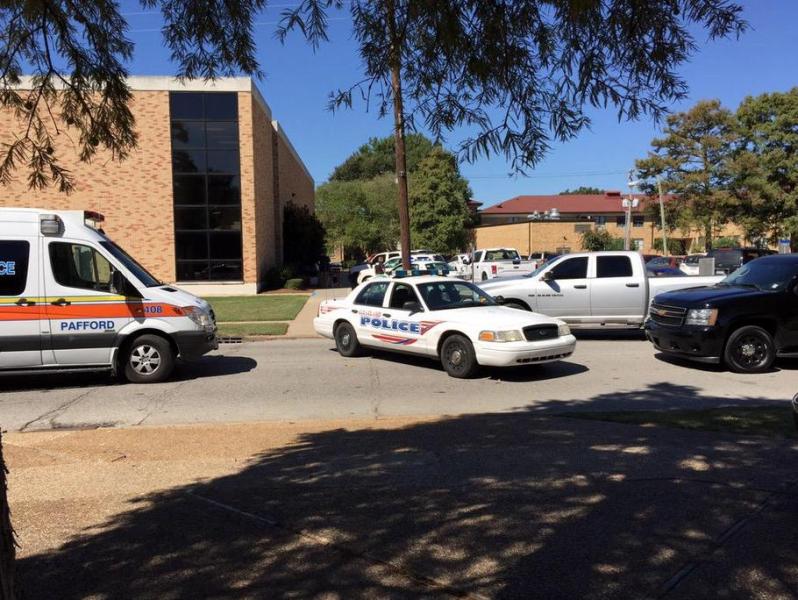 ΗΠΑ: Ένοπλος άνοιξε πυρ σε πανεπιστήμιο - Τουλάχιστον ένας νεκρός - Media