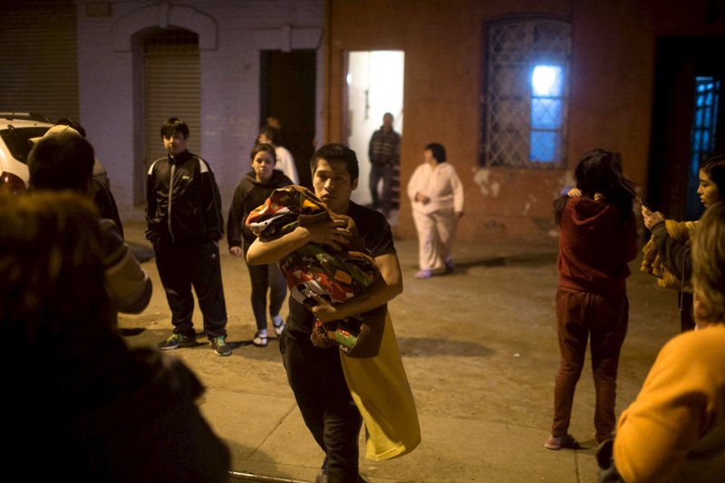 Πέντε νεκροί από σεισμό 8,3 βαθμών στη Χιλή (Photos) - Media
