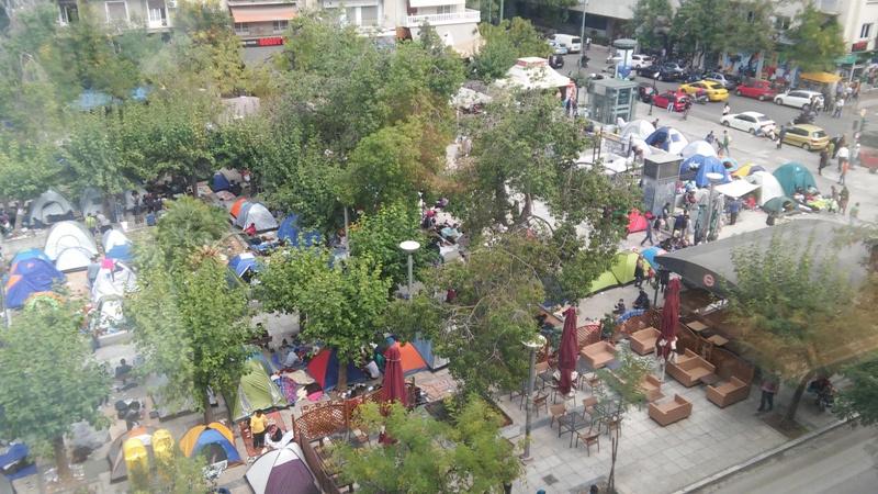 Με σκηνές οι πρόσφυγες στη Βικτώρια (Photos) - Media