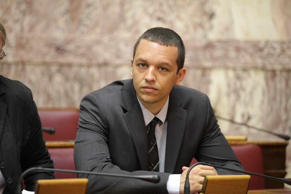 Xρυσή Αυγή για ντιμπέιτ: Απέκλεισαν τον αρχηγό μας, θα αποκλείσουμε το στούντιο (video) - Media