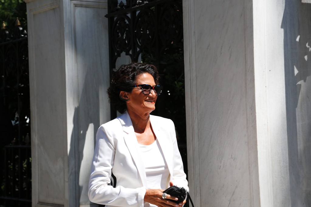 Την αμοιβή της από 3 συναυλίες δίνεις στους πρόσφυγες η Πρωτοψάλτη - Media