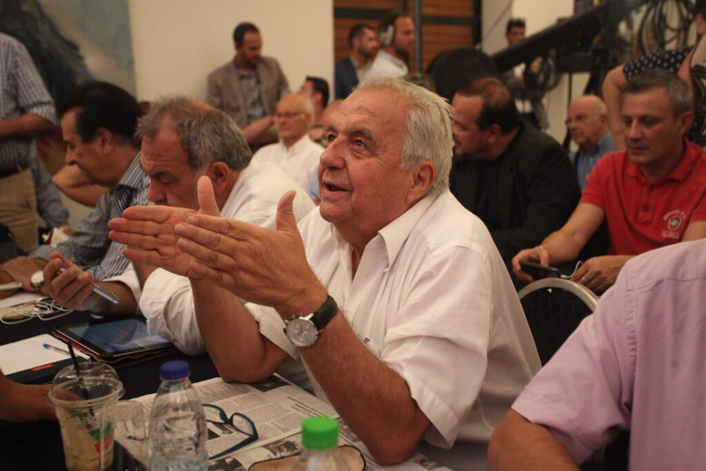 Απάντηση Φλαμπουράρη στις καταγγελίες για την εταιρεία του και τη σύμβαση με την Περιφέρεια Πελοποννήσου - Media