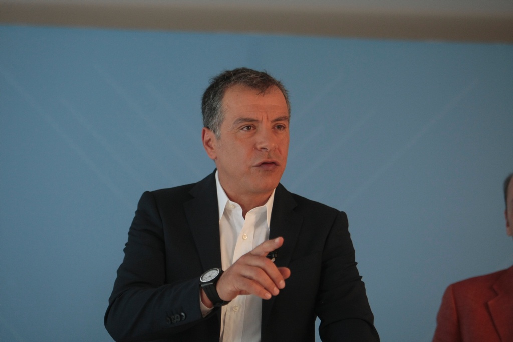 Σταύρος Θεοδωράκης: Η πραγματική γοητεία βρίσκεται στο Ποτάμι - Media