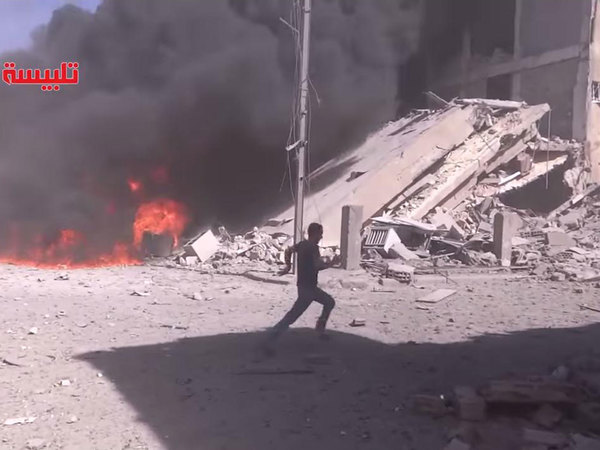 Ξεκίνησαν οι ρωσικές αεροπορικές επιδρομές στη Συρία - Aναφορές για 27 νεκρούς, μεταξύ των οποίων 6 παιδιά (Video) - Media