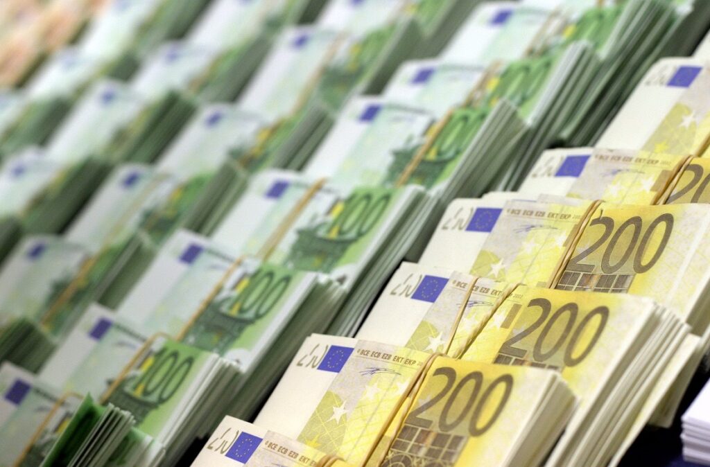 ΔΝΤ: 1 τρισ. ευρώ τα «κόκκινα» δάνεια στην ΕΕ το 2014 - Media