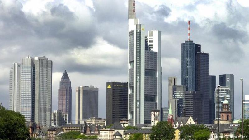 Τράπεζα Διεθνών Διακανονισμών: Οι ηγέτες της Ευρωζώνης εμποδίζουν την ανάκαμψη του τραπεζικού τομέα - Media