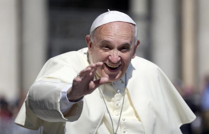 Ποιον και γιατί αποκάλεσε ο Πάπας Φραγκίσκος, «τρελό», όταν βρέθηκε στη Φιλαδέλφεια των ΗΠΑ;  - Media