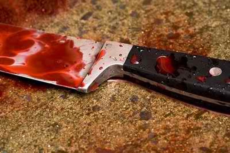 Οικογενειακή τραγωδία στην Καλαμάτα - Σκότωσε τον αδελφό του, μαχαίρωσε τους γονείς του! - Media