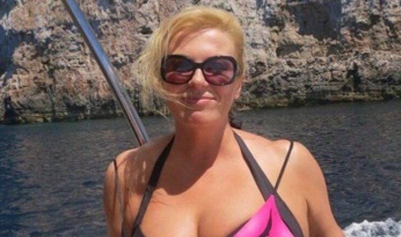 Η πρόεδρος που έχει πολλούς άνδρες φαν (Photos) - Media