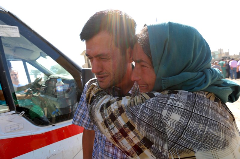 Θρήνος στον αποχαιρετισμό του  Αϊλάν, του συμβόλου του προσφυγικού δράματος... (Photos + Video) - Media