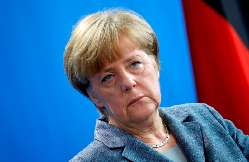 Μέρκελ: Πρώτο βήμα η πρόταση Γιούνκερ για μετεγκατάσταση προσφύγων αλλά απομένουν ακόμη πολλά - Media