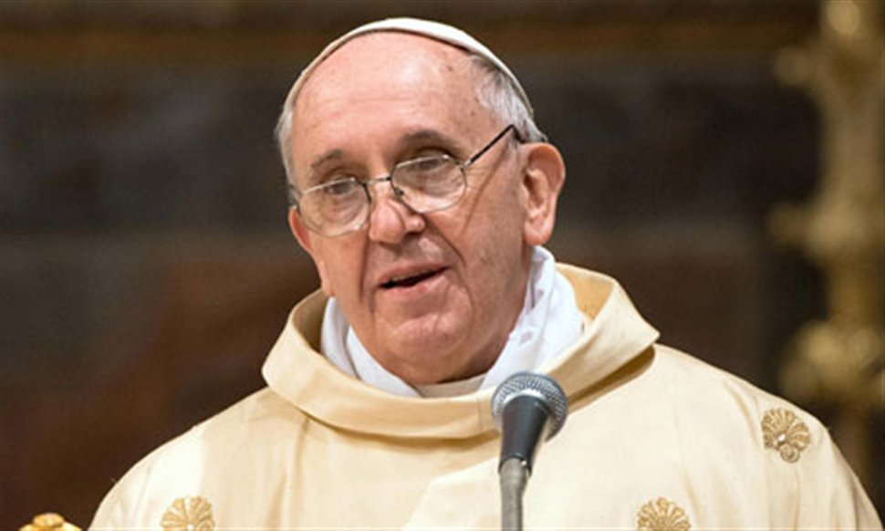 Ο Πάπας κάλεσε όλες τις ενορίες της Ευρώπης να φιλοξενήσουν από μία οικογένεια προσφύγων - Media
