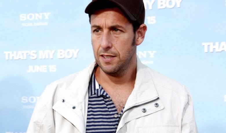 Ο Άνταμ Σάντλερ υπέγραψε συμφωνία για τέσσερις νέες ταινίες με το Netflix - Media