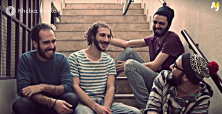 Έκαναν τη δυστυχία τους τραγούδι – Οι πρόσφυγες που μετέτρεψαν το ταξίδι διαφυγής τους από τη Συρία σε… περιοδεία! (Video) - Media