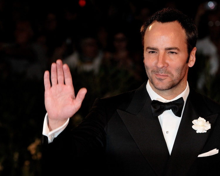 Ο σχεδιαστής Τομ Φορντ «ακυρώνει» τα πανάκριβα προϊόντα του - Η αγορά τους δεν θα σας κάνει ευτυχισμένους - Media