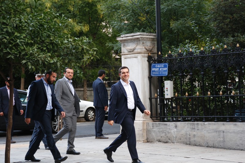Πυρετώδεις διεργασίες για το σχηματισμό κυβέρνησης - Media