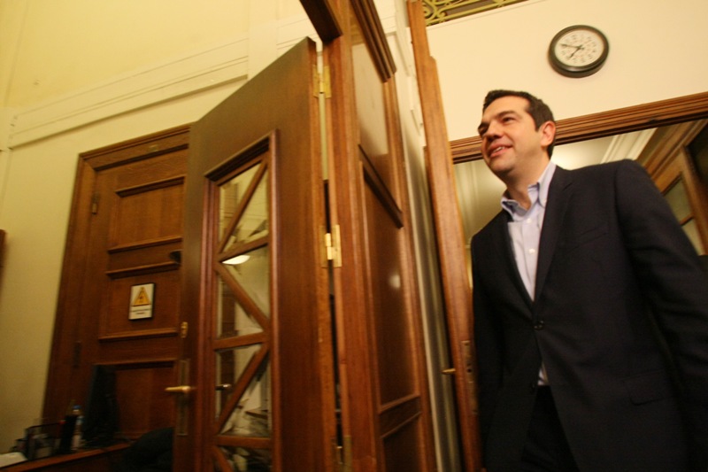 Η πρώτη συνεδρίαση του υπουργικού συμβουλίου (Live) - Media