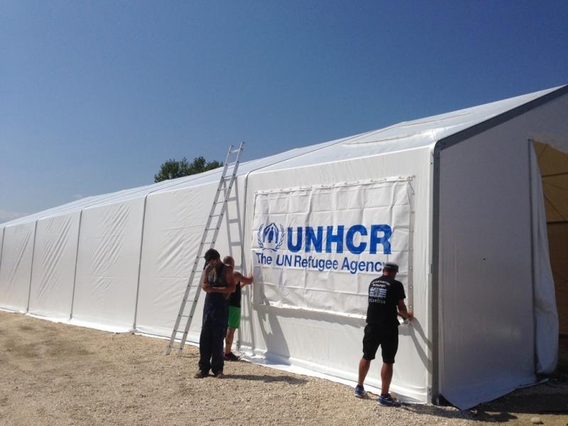 Στήνονται οι πρώτες σκηνές για τους πρόσφυγες στην ουδέτερη ζώνη Ελλάδας – ΠΓΔΜ (Photos) - Media