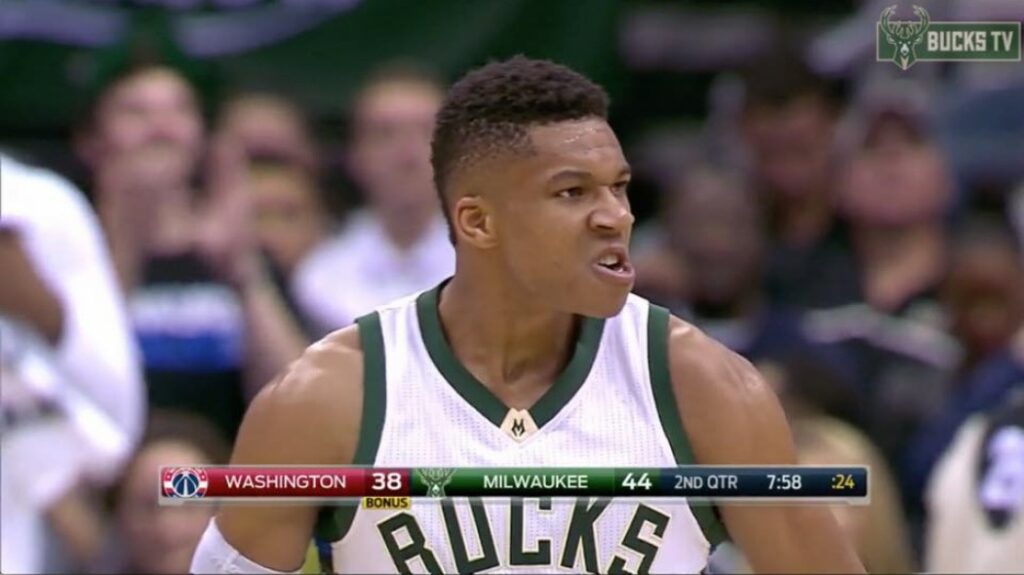 Τρέλανε τα αμερικανικά ΜΜΕ ο Αντετοκούνμπο – «Αυτό το κάρφωμα θα μπορούσε να τον στείλει φυλακή» (Video) - Media