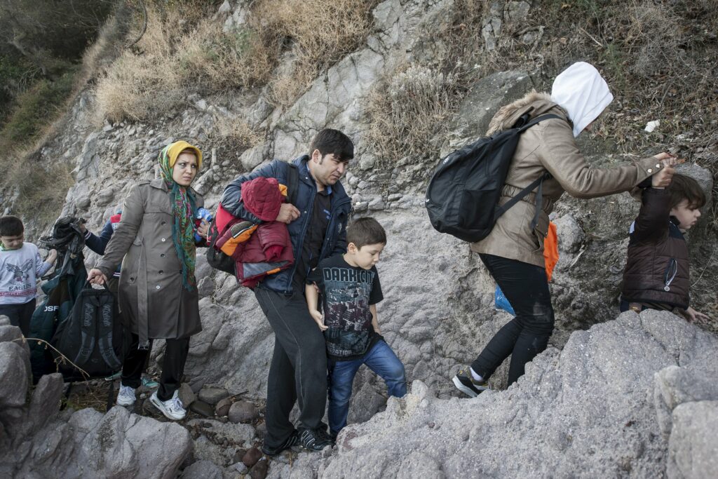 Τουσκ: Διαπραγματεύσεις με Τουρκία για περιορισμό προσφυγικών ροών - Media