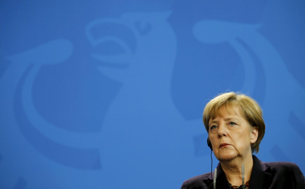 Δημοσιονομική «αστάθεια» στη Γερμανία  λόγω προσφύγων - Media