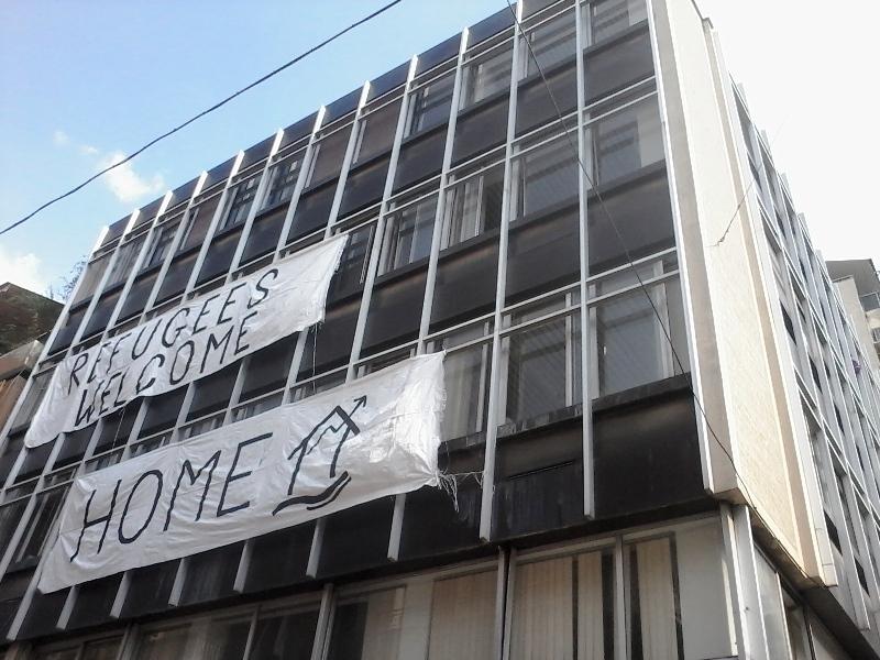 «Στην Αθήνα κατάλαβα τι σημαίνει ελευθερία και ανθρωπιά»: Το συγκινητικό «αντίο» Σύρου πρόσφυγα που διέμεινε στη Νοταρά 26 - Media