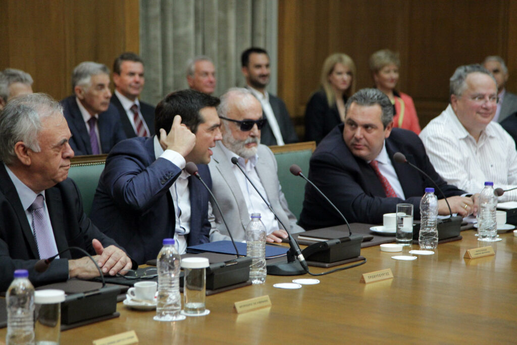 Συντονισμός και οδικός χάρτης στο Υπουργικό - Media
