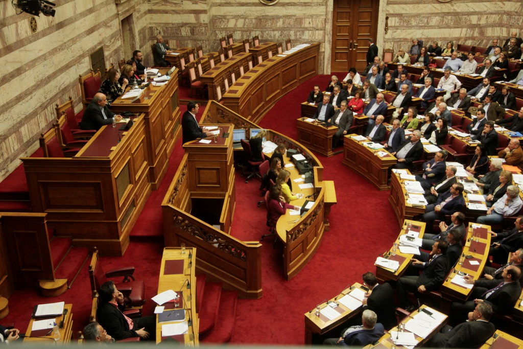 Η ώρα των αρχηγών στη Βουλή – Τα μεσάνυχτα η ψηφοφορία για το πολυνομοσχέδιο (LIVE) - Media