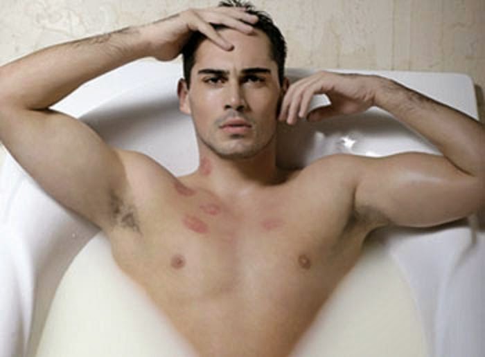 Άνθιμος Ανανιάδης: Στα 17 μου έκανα σεξ με μια παρέα 5 Ιταλίδων - Media