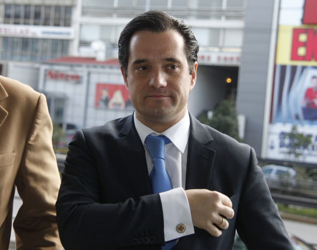 Άδωνις: Δίνουν αυξήσεις στο δημόσιο, αλλά βάζουν κι άλλους φόρους - Media