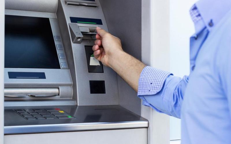 Η Ένωση Τραπεζών απαντά σε 30 ερωτήσεις για τα capital control: Τι ισχύει σήμερα; - Media