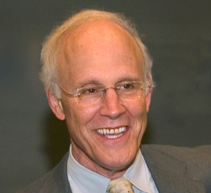 Γκρος: Αν η Ελλάδα θέλει να αναπτυχθεί πρέπει να κρατήσει τους επιστήμονές της - Media