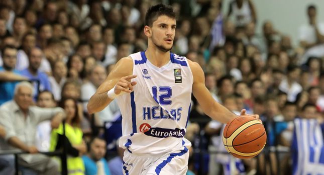 Ο Νίκος Δίπλαρος ανοίγει την καρδιά του και μιλάει για όλα - Media