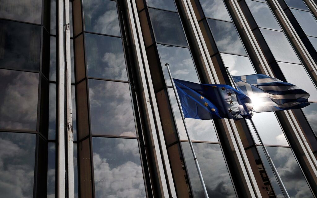 «Καμπανάκι» από Βρυξέλλες: «Ανησυχία» για τα μέτρα της ελληνικής κυβέρνησης - Media