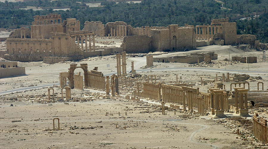 Και νέα φρικτή εκτέλεση από τους τζιχαντιστές: Τους έδεσαν σε κολώνες της αρχαίας Παλμύρας που ανατίναξαν - Media