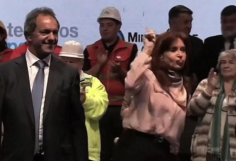 Η μεγάλη επιστροφή: Ξανά υποψήφια για πρόεδρος της Αργεντινής η Κριστίνα Κίρχνερ - Media