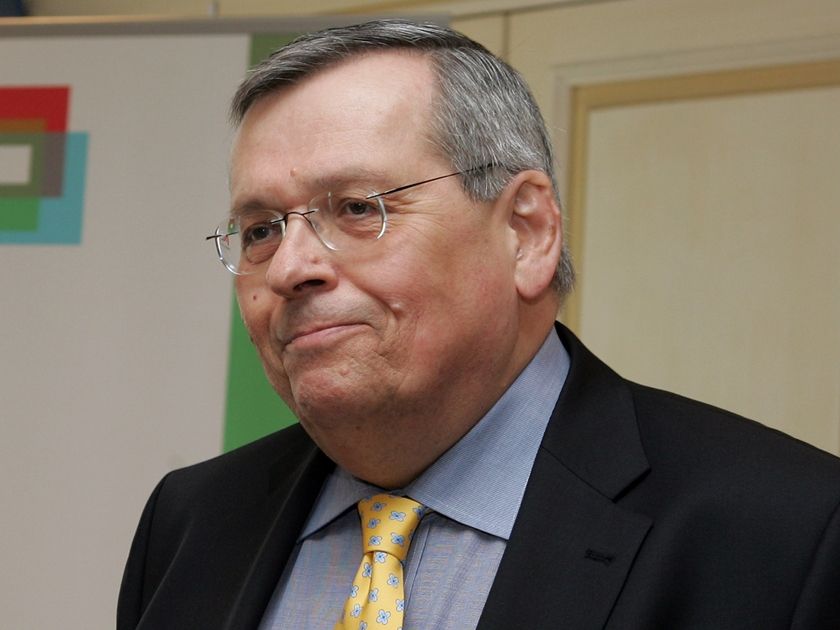 Στ. Μάνος: «Θα τουφέκιζα τον Νίκο Φίλη» - Media