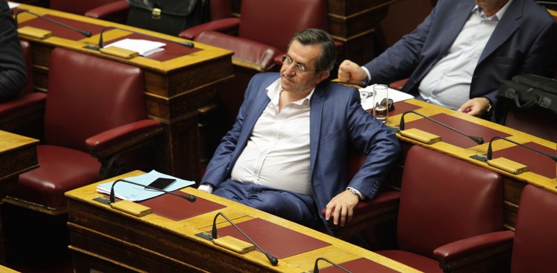 Νικολόπουλος προς Τσίπρα: «Ποιος υπουργός ξέχασε να δηλώσει ένα εκατομμύριο ευρώ;» - Media