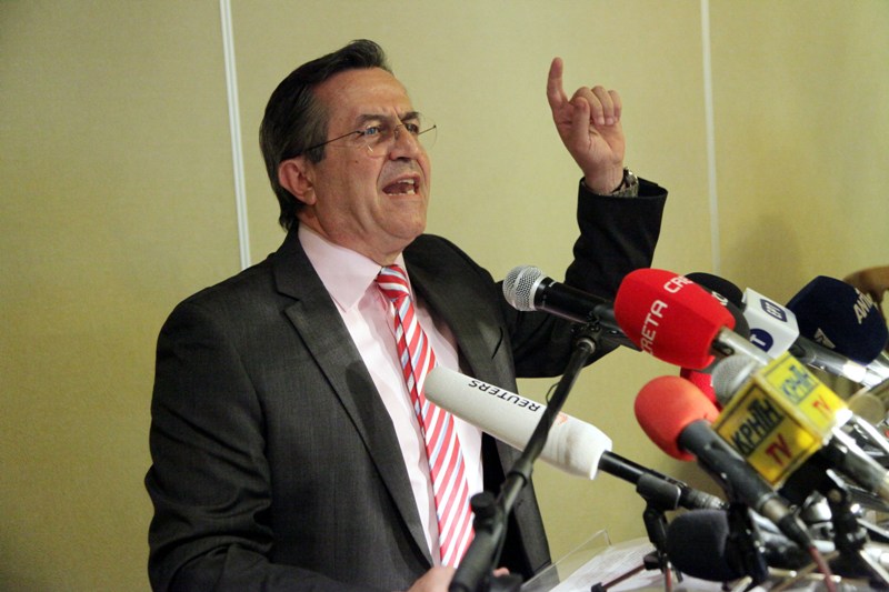 Παραίτηση Φίλη ζητά ο Νικολόπουλος - Media