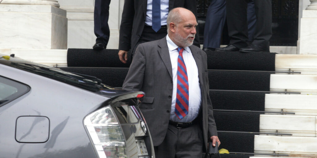 Βίζερ: Η δεύτερη κυβέρνηση Τσίπρα είναι καλύτερη από την πρώτη - Media
