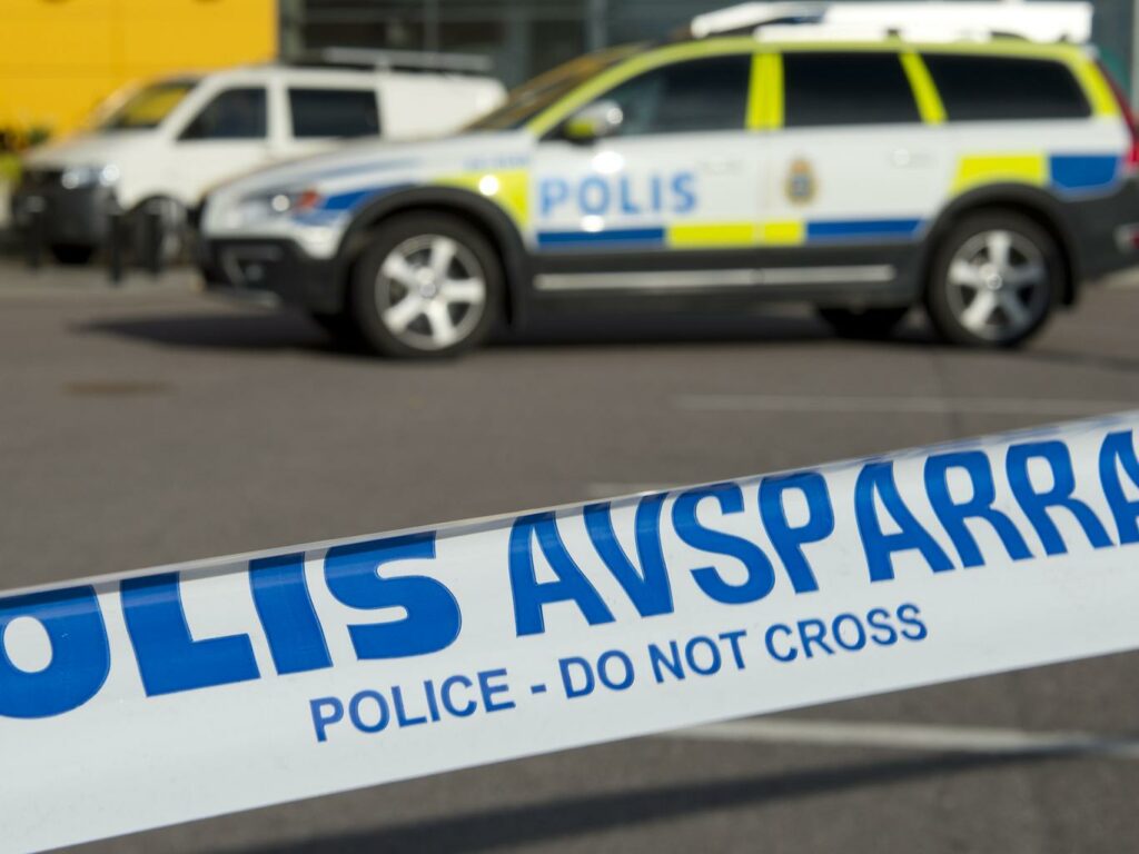 Συναγερμός στη Σουηδία: Δυο μεγάλες εκρήξεις σε γειτονιές της Στοκχόλμης - Ένας τραυματίας - Media